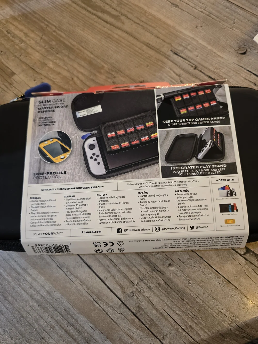 Nintendo Switch: PowerA Slim Case -  The Legend of Zelda Link- New